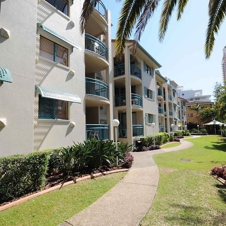 Aruba Beach Resort Broadbeach Exterior photo
