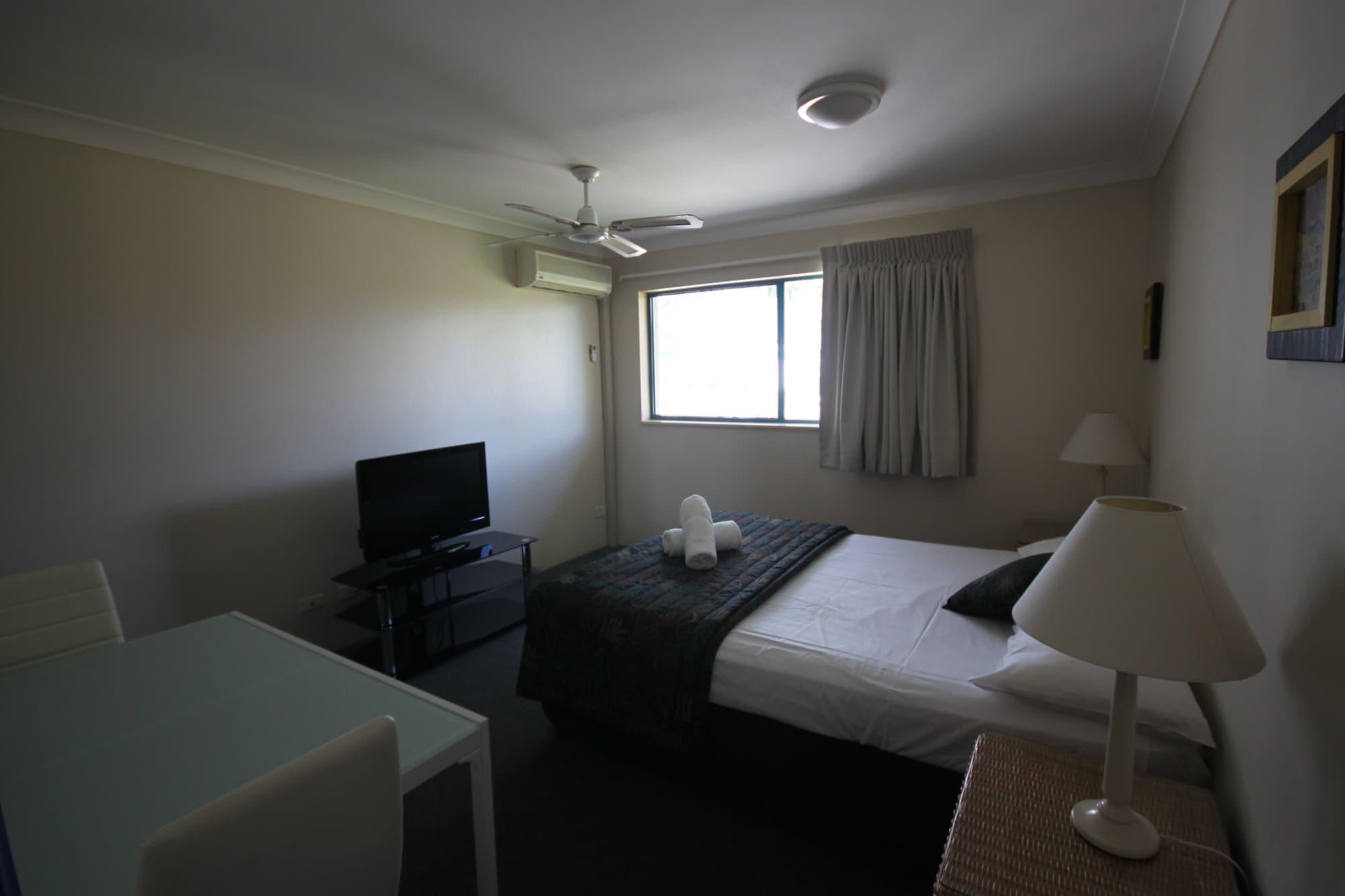 Aruba Beach Resort Broadbeach Exterior photo