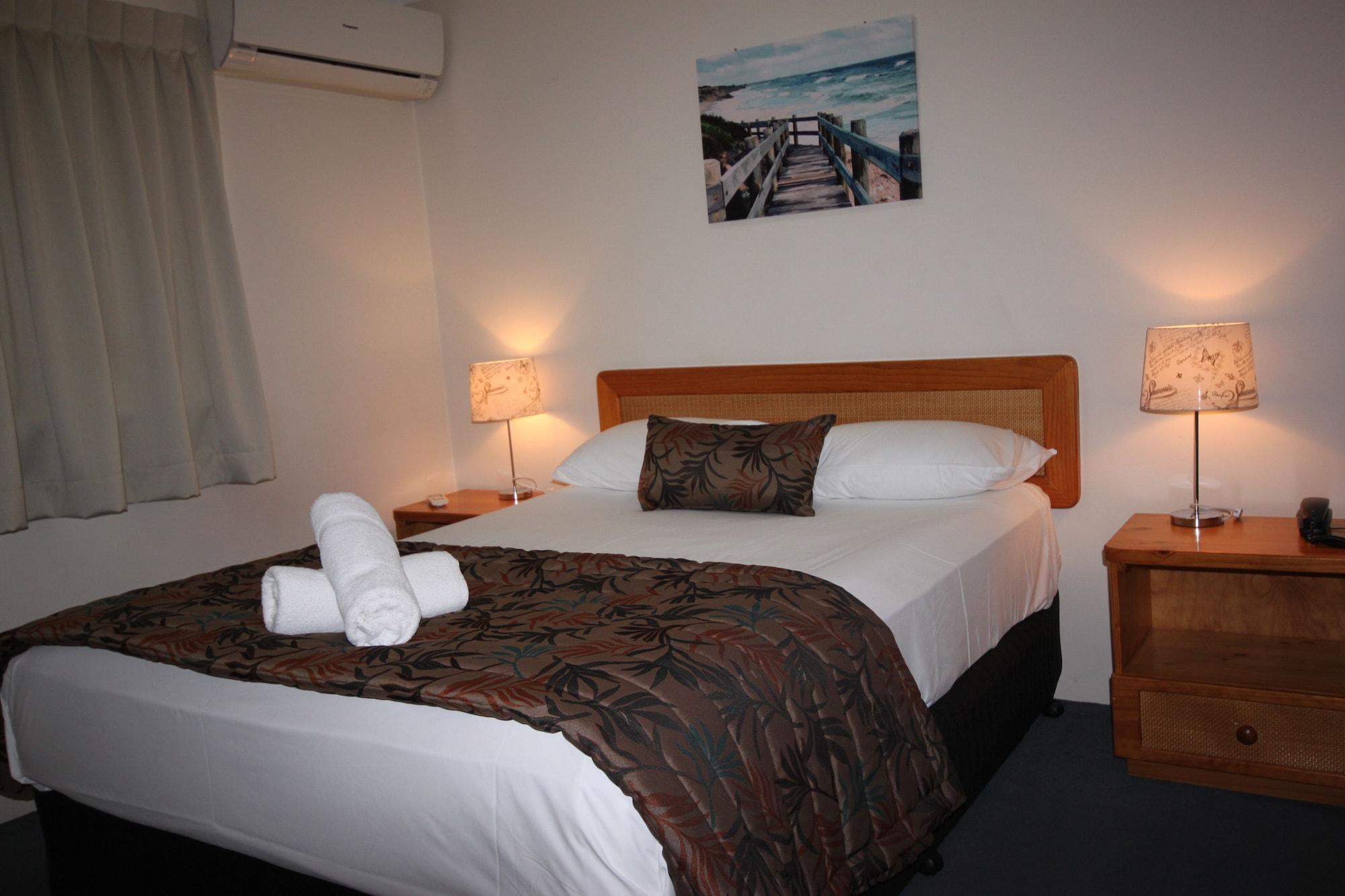 Aruba Beach Resort Broadbeach Exterior photo