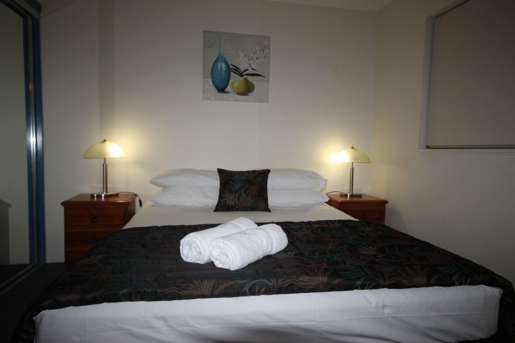 Aruba Beach Resort Broadbeach Exterior photo