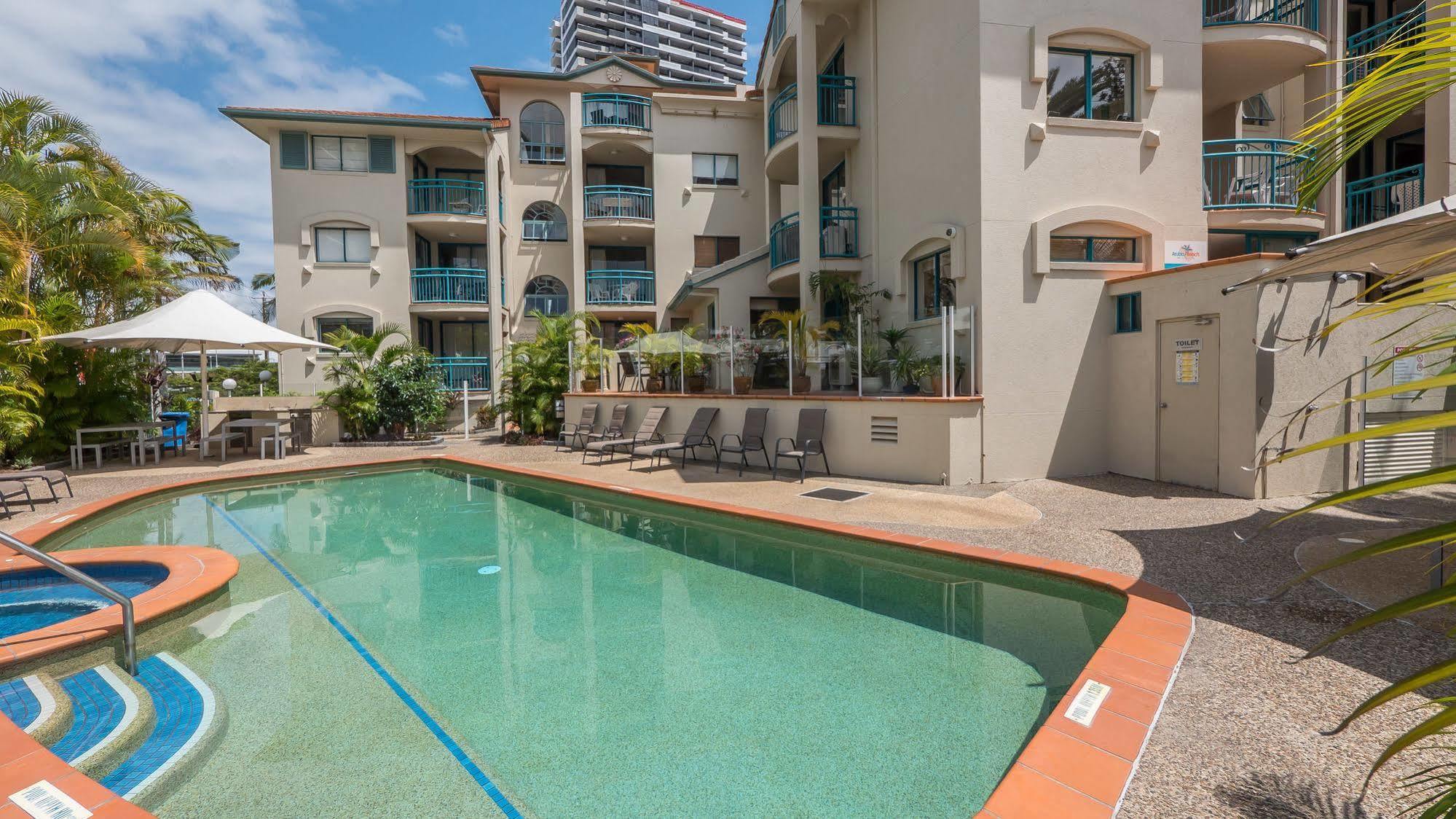 Aruba Beach Resort Broadbeach Exterior photo